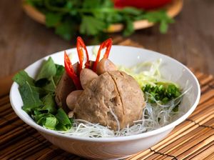 Jangan Minum Es Teh Usai Makan Bakso, Ada Bahaya Mengintai