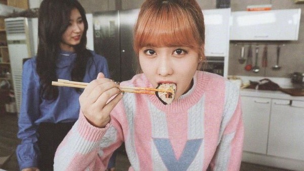 Pacaran dengan Heechul Super Junior, Momo Twice Paling Hobi Makan