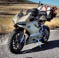 Wow, Ducati Panigale Diajak Main Off Road