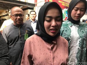 Beda Pernyataan Medina Zein dan Keluarga soal Kasus Narkoba Amfetamin