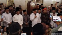 Beberapa tokoh yang hadir diantaranya adalah Ketum PP Muhammadiyah Haedar Nashir dan eks Ketum PP Muhammadiyah Din Syamsuddin.