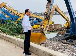 Ternyata Ini yang Bikin Jokowi Diam-diam ke Waduk Pluit