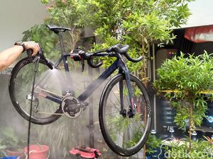 Sepeda Mahal Tergenang Banjir? Beda Jenisnya, Beda Pula Cara Mencucinya