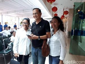 Chris Pattikawa di Mata Roy Marten: Ambon tapi Kayak Jawa