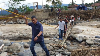 Posko Darurat untuk Korban Banjir di Bogor