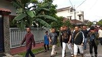 Sule dan Rizky Febian tampak langsung bertandang ke Bandung. Foto: (Dony Indra Ramadhan/detikcom)