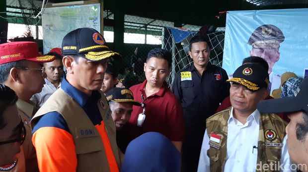 Menko PMK Minta Jajaran Jamin Kebutuhan Korban Bencana Lebak