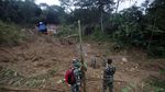 Akses Jalan dan Jembatan Rusak Parah di Sukajaya Bogor