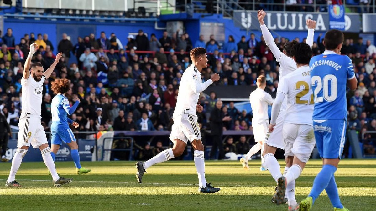 Real Madrid menang 3-0 di markas Getafe dalam lanjutan Liga Spanyol (Foto: Denis Doyle/Getty Images)