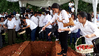 Cantika mengaku tahu soal kepergian sang kakek untuk selamanya melalui Instagram. Foto: (Asep Syaifullah/detikcom)