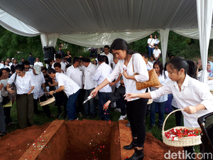 Cantika Abigail Tahu Chris Pattikawa Meninggal Lewat Instagram