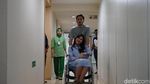 Senyum Bahagia Syahnaz Sadiqah-Jeje Govinda Dikaruniai Anak Kembar
