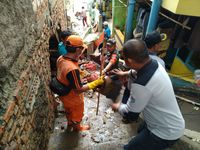 Sudah 4 Hari, Banjir di Pengadegan Jaksel Belum Juga Surut