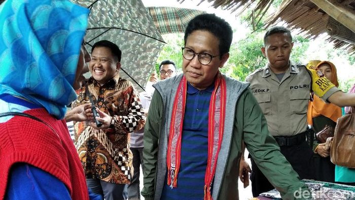 Foto: Mendes Abdul Halim Iskandar di Bantul (Usman Hadi-detikcom) Foto: Mendes Abdul Halim Iskandar di Bantul (Usman Hadi-detikcom)