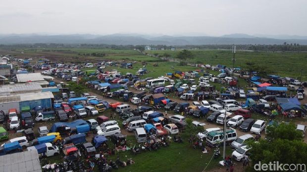 Hari Terakhir Liburan, Garut Masih Dipenuhi Wisatawan