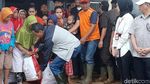 Jokowi Kirim 6.000 Sembako Untuk Korban Longsor di Bogor