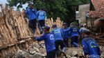 Melihat Pembangunan Turap Sementara di Jakarta Selatan