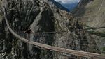 Hiii...Siapa Berani Lewat Jembatan Paling Mengerikan di Dunia?