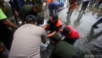 Seperti diketahui ajakan kerja bakti ini telah disampaikan Anies sebelumnya.