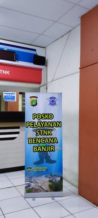 Polisi Permudah Urus Dokumen Kendaraan yang Rusak Akibat Banjir