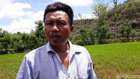 Kepala Dusun Karangawen, Yuono, menjelaskan penampakan lubang tersebut diketahui warga yang hendak ke ladang pada Sabtu (4/1).