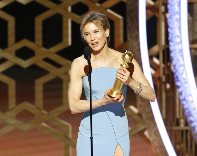 Di Golden Globes 2020, ia berhasil menyabet penghargaan di kategori Actress in a Motion Picture. (Foto: Paul Drinkwater/NBC via AP)