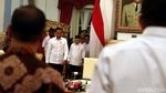 Momen Jokowi Buka Sidang Kabinet Paripurna Perdana 2020