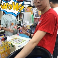 Bagaimana kalau pakai ember seperti ini? Cukup praktis meski tampak seperti ingin pergi mencuci. Foto: Facebook @rovmaira