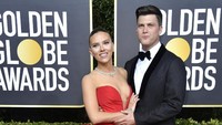 Scarlett Johansson dan tunangan pun tampak mesra hadir di Golden Globe 2020.  Foto: Frazer Harrison/Getty Images
