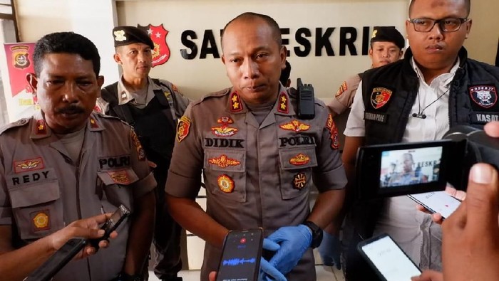 DOK. ISTIMEWA/  Kapolres Kendari AKBP Didik Erfianto dalam rilis kasus penganiayaan ibu hamil menggunakan tabung gas