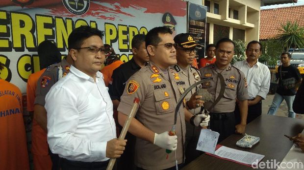 Bentrok Geng Tewaskan 2 Pemuda Cirebon Dipicu Tantangan di Medsos