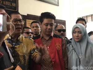 Pablo Benua Dapat Pencerahan saat Nobar Video Ikan Asin