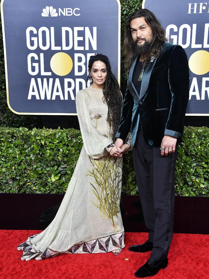 Jason Momoa BEVERLY HILLS, CALIFORNIA - JANUARY 05: (L-R) Lisa Bonet and Jason Momoa attend the 77th Annual Golden Globe Awards at The Beverly Hilton Hotel on January 05, 2020 in Beverly Hills, California. (Photo by Frazer Harrison/Getty Images)