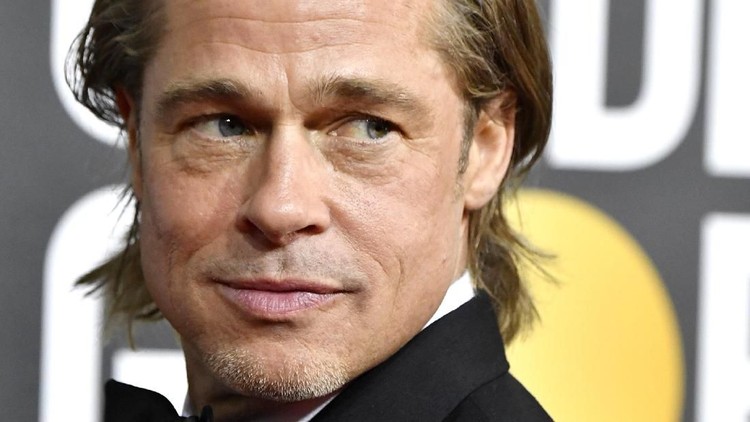 BEVERLY HILLS, CALIFORNIA - JANUARY 05: Brad Pitt attends the 77th Annual Golden Globe Awards at The Beverly Hilton Hotel on January 05, 2020 in Beverly Hills, California. (Photo by Frazer Harrison/Getty Images)