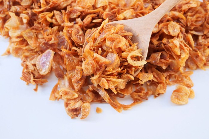 Deep fried shallots on white background