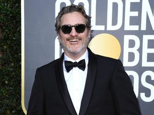Tatapan Mesra Sang Joker untuk Kekasih di Red Carpet Golden Globes 2020