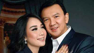 Potret Momen Kemesraan Ahok Puput Sebelum Punya Anak Bersama