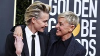 Kemeriahan Golden Globe 2020 diwarnai oleh pasangan selebriti yang hadir bersama. Misalnya saja Ellen DeGeneres yang datang bersama istrinya.  Foto: Frazer Harrison/Getty Images
