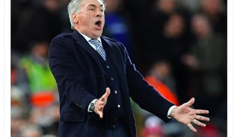 Ancelotti jelas kecewa berat dan berencana akan memarahi pemain Everton satu demi satu. Foto: Twitter