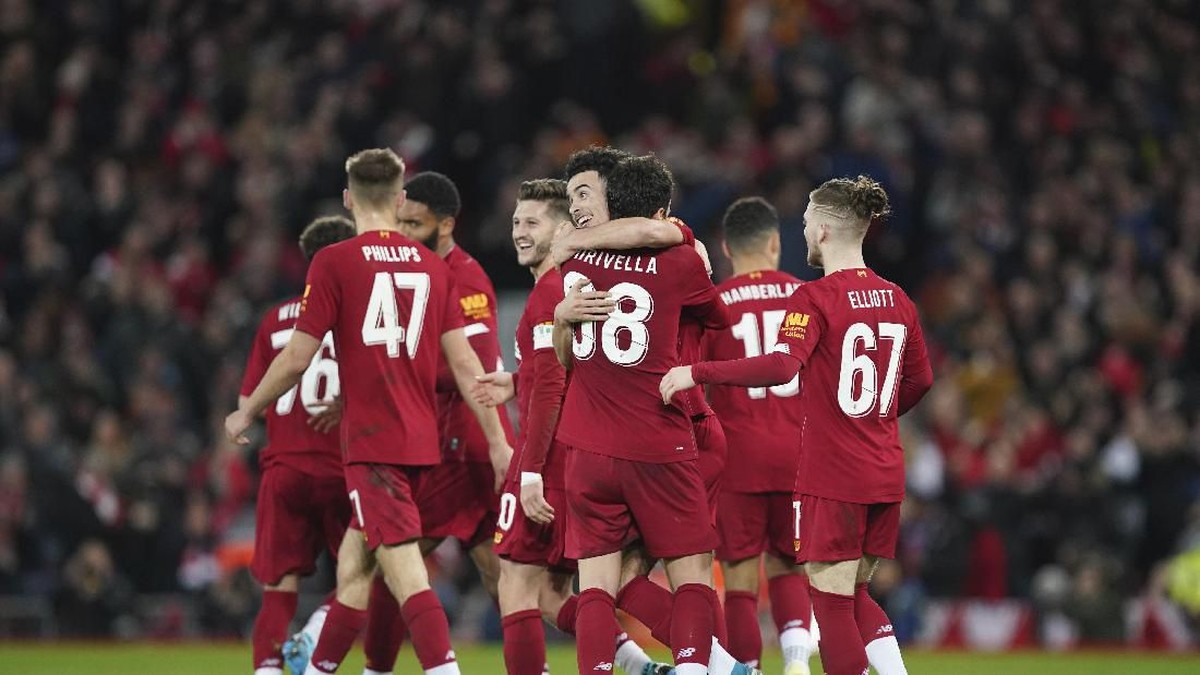 Ketangguhan pertahanan Liverpool karena kolektivitas bukan sekadar penampilan sip Virgil van Dijk dan Joe Gomez.. (Foto: Jon Super/AP Photo)