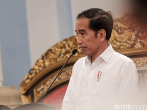 Jokowi Digugat ke PTUN karena Pecat Hakim Pakai Narkoba dan Selingkuh