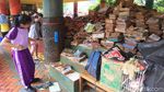 Alamak! Ratusan Buku Ini Rusak Terendam Banjir