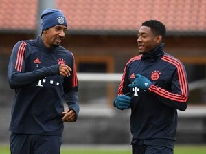 Bayern Munich Tak Restui Alaba dan Boateng ke Premier League