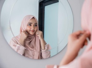 Batasan Aurat Wanita dalam Islam dan Hikmah Menutupnya