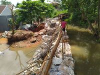 Wabup Pastikan Tanggul di Citayam Bogor Dibangun Tahun Ini