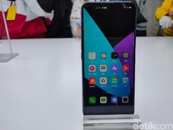 Wujud Realme X50, Ponsel 5G Murah Meriah