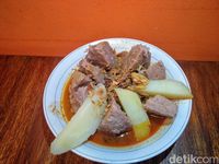 Bakso Ngangenin : Mantul! Bakso Konro dan Bakso Rendang yang Diracik Mantan Tentara