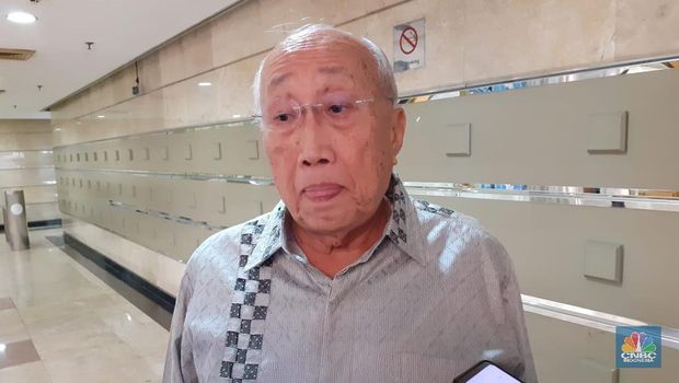 Ketua Dewan Pertimbangan Asosiasi Pengusaha Indonesia (Apindo), Sofjan Wanandi (CNBC Indoinesia/Anisatul Umah)
