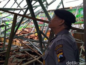 Inspektorat Ikut Cari Penyebab Robohnya Atap SD di Semarang