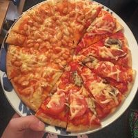 Makanan Vegan Menarik Selera Ini Berbentuk Burger, Pizza, hingga Nugget
